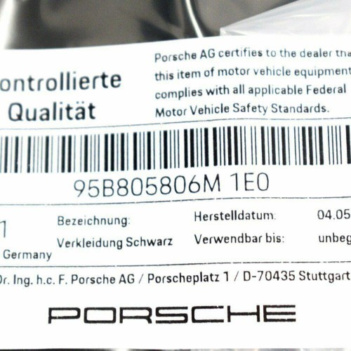 VERKLEIDUNG SCHWARZ 6